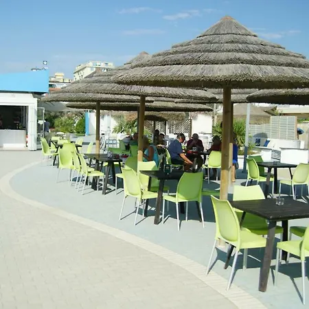 6 * Llido Degli Estensi