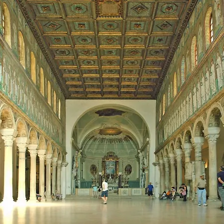 6 Llido Degli Estensi