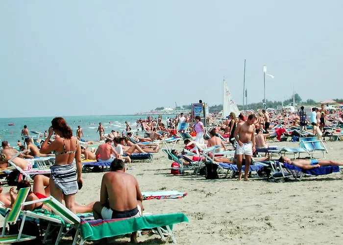 6 Villa Llido Degli Estensi