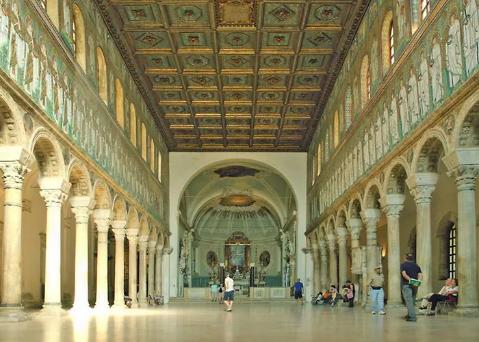 6 Llido Degli Estensi