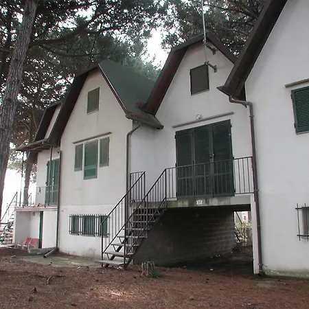 Villa 6 *
