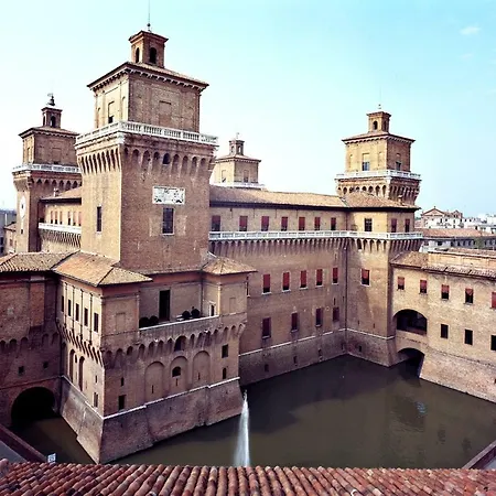 6 Villa Llido Degli Estensi