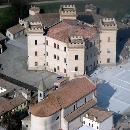 6 Villa Llido Degli Estensi