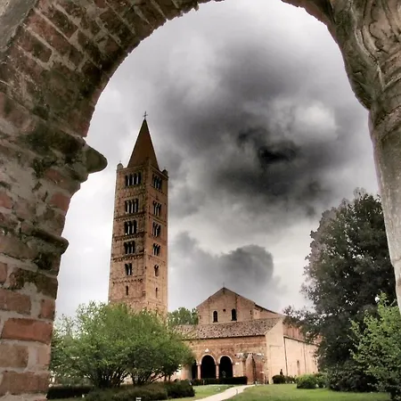 6 * Llido Degli Estensi
