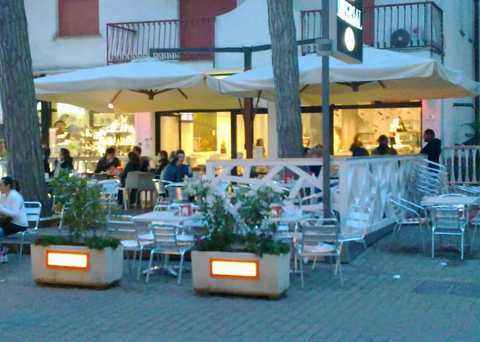 6 * Llido Degli Estensi